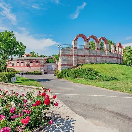 Hotel Santa Maria 2*