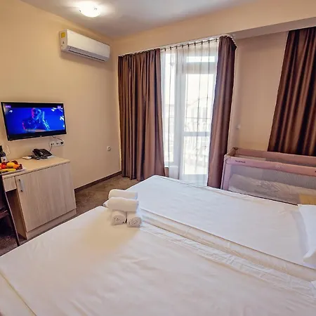 Santa Maria Hotel 2*